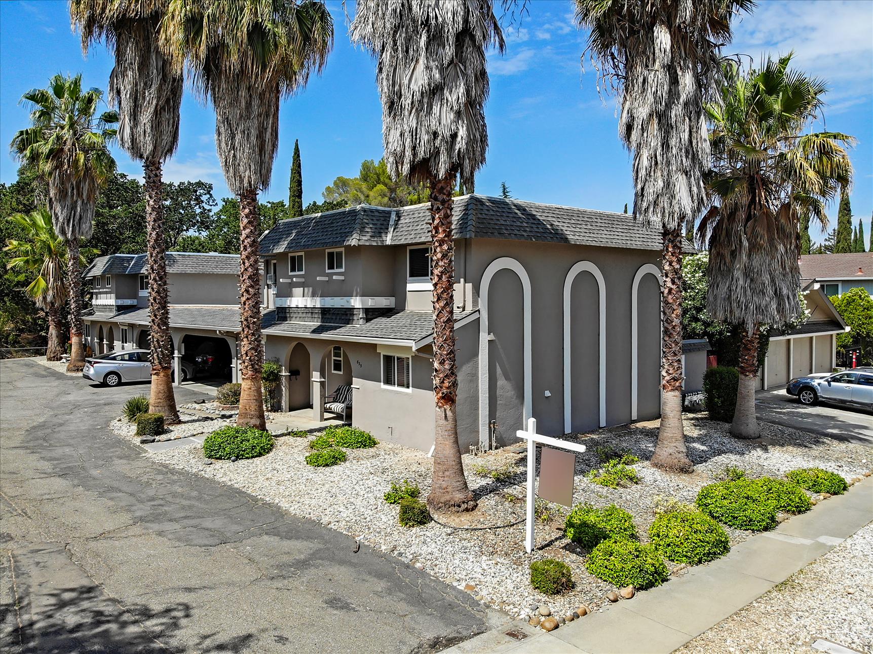 835 Palomino Drive - 2